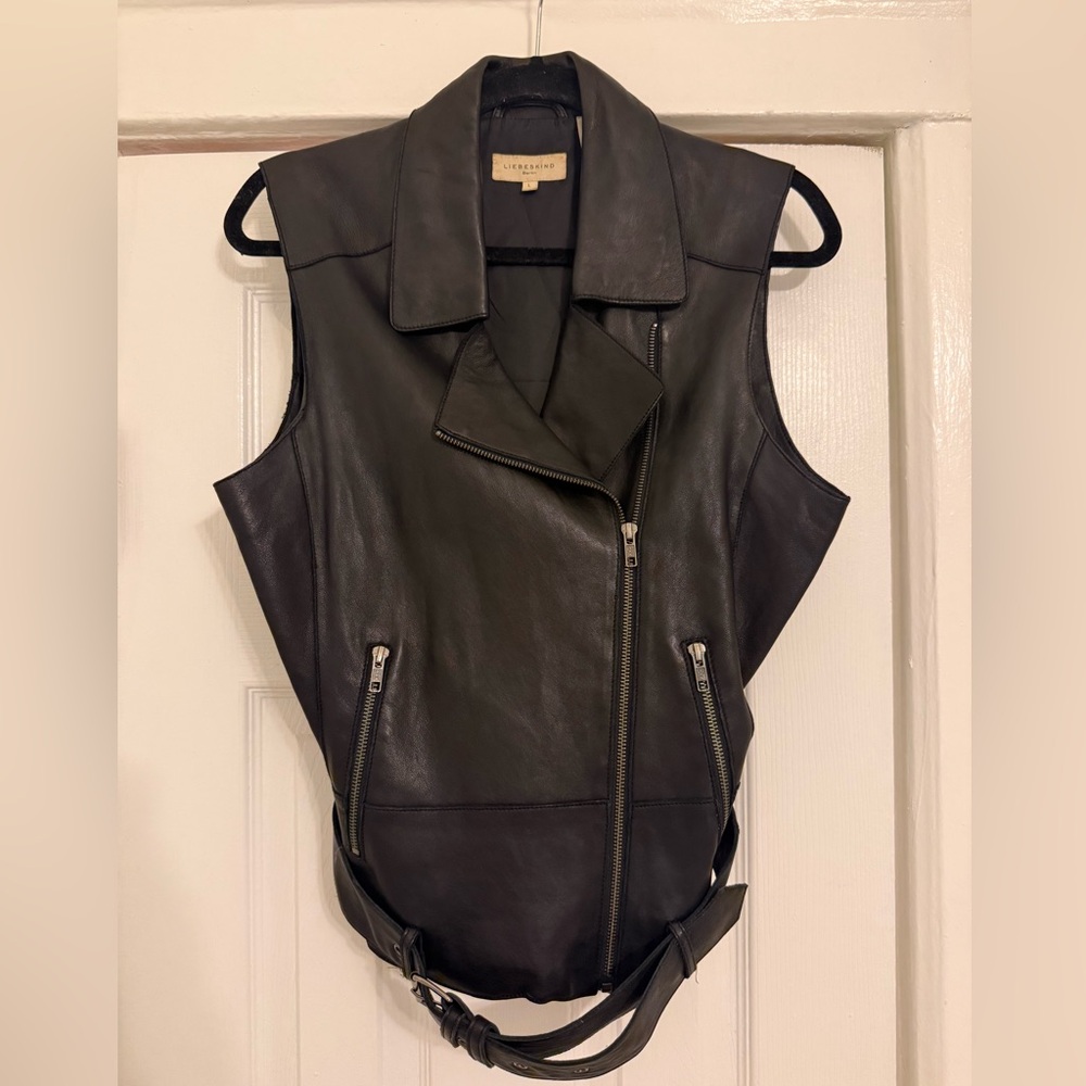 Liebeskind lamb leather vest L